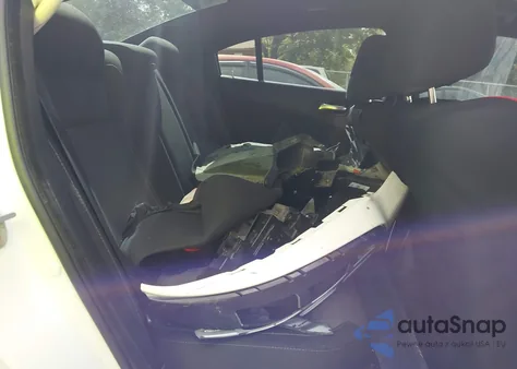 2016 Dodge Charger Sxt z USA, uszkodzony, nr VIN 2C3CDXHG5GH204377